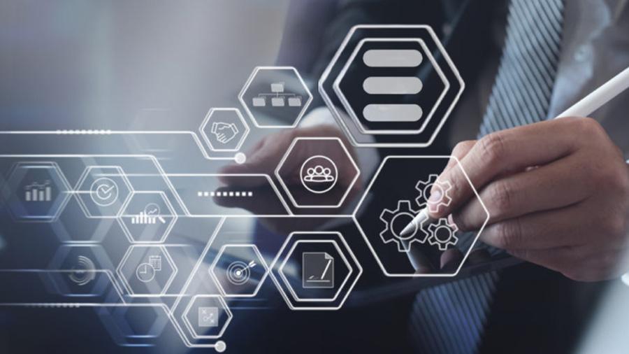 利用数字技术优化工业运营